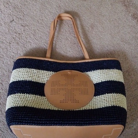 Tory Burch Handbags - Authentic Tory Burch tote
